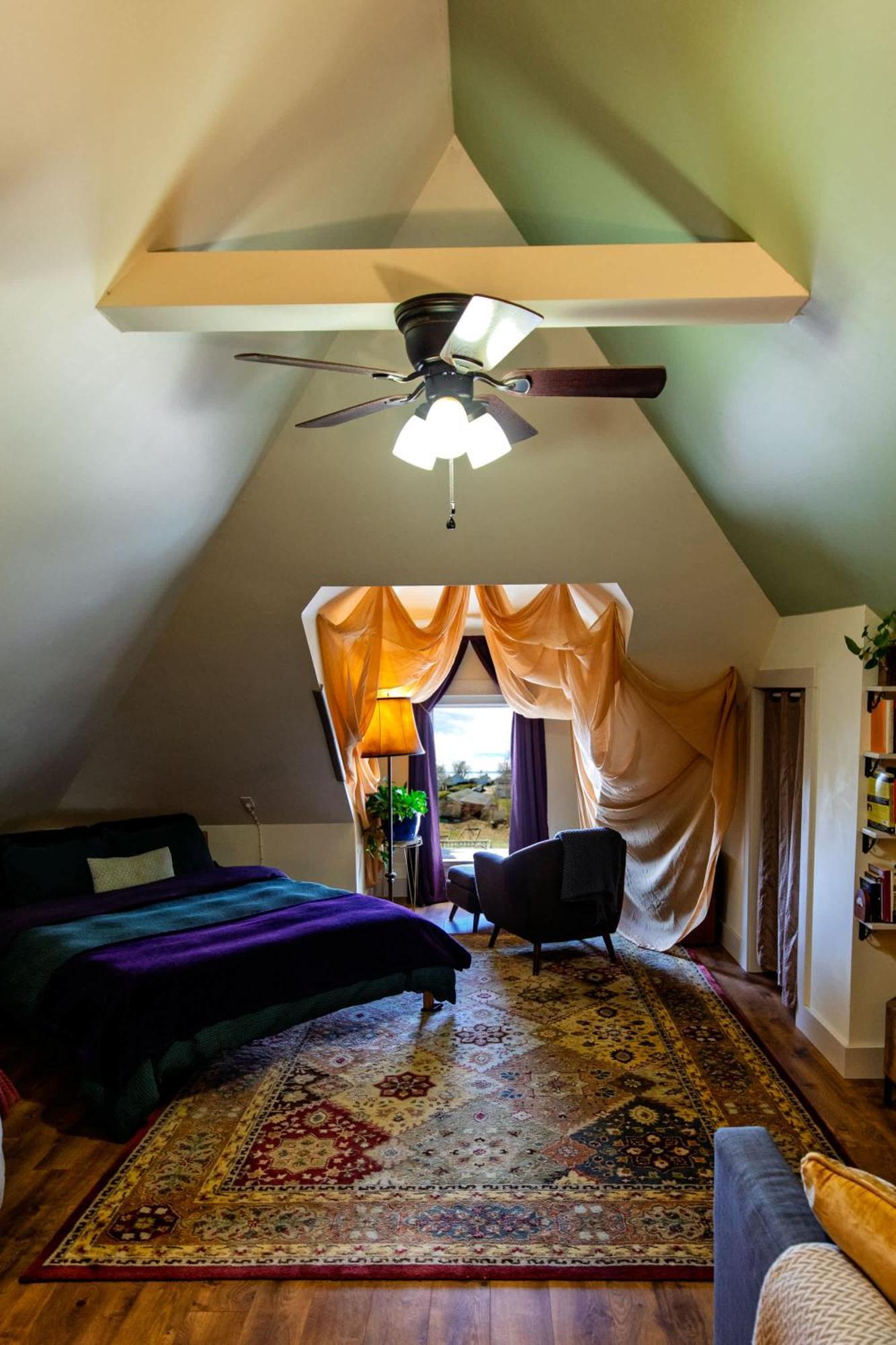 Centrally Located With Lake Views Burlington Exteriér fotografie